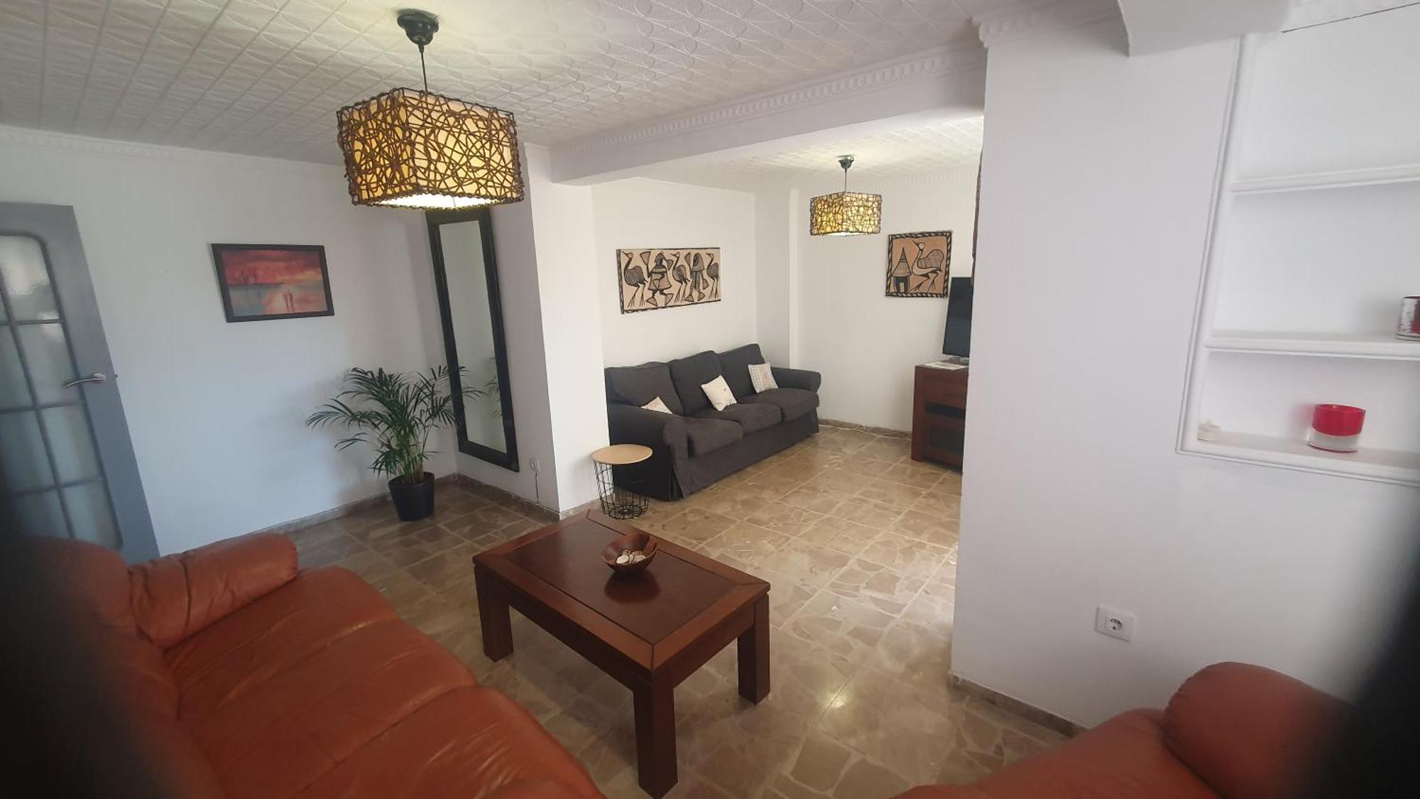 Visit Gibraltar Stay In La Linea For Less! La Linea de la Concepcion Exterior photo