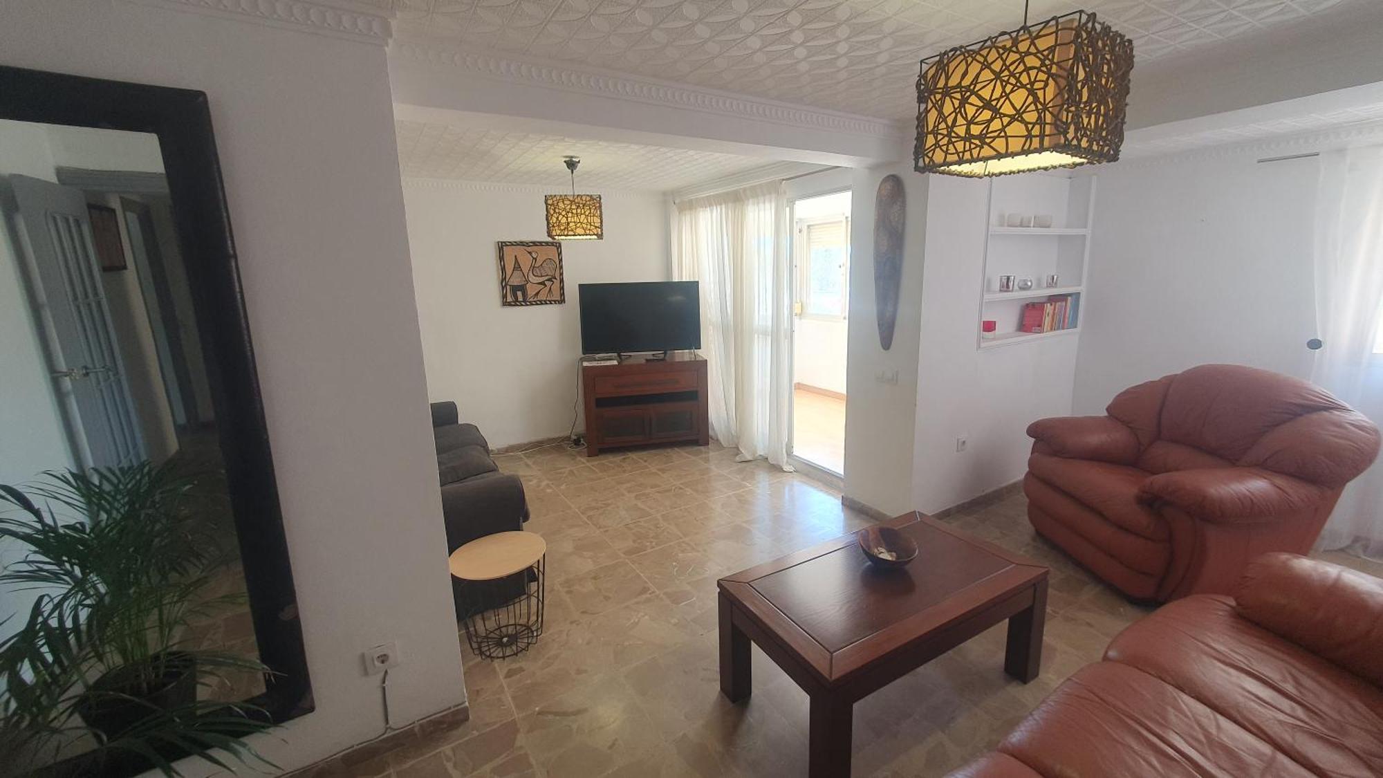 Visit Gibraltar Stay In La Linea For Less! La Linea de la Concepcion Exterior photo