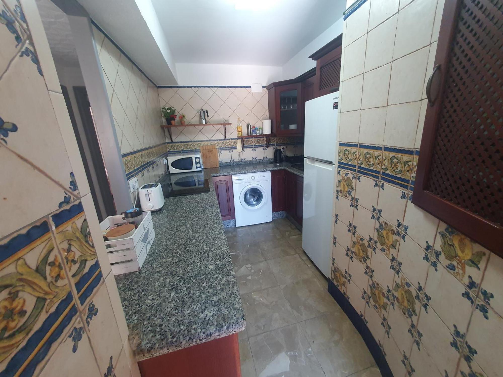 Visit Gibraltar Stay In La Linea For Less! La Linea de la Concepcion Exterior photo